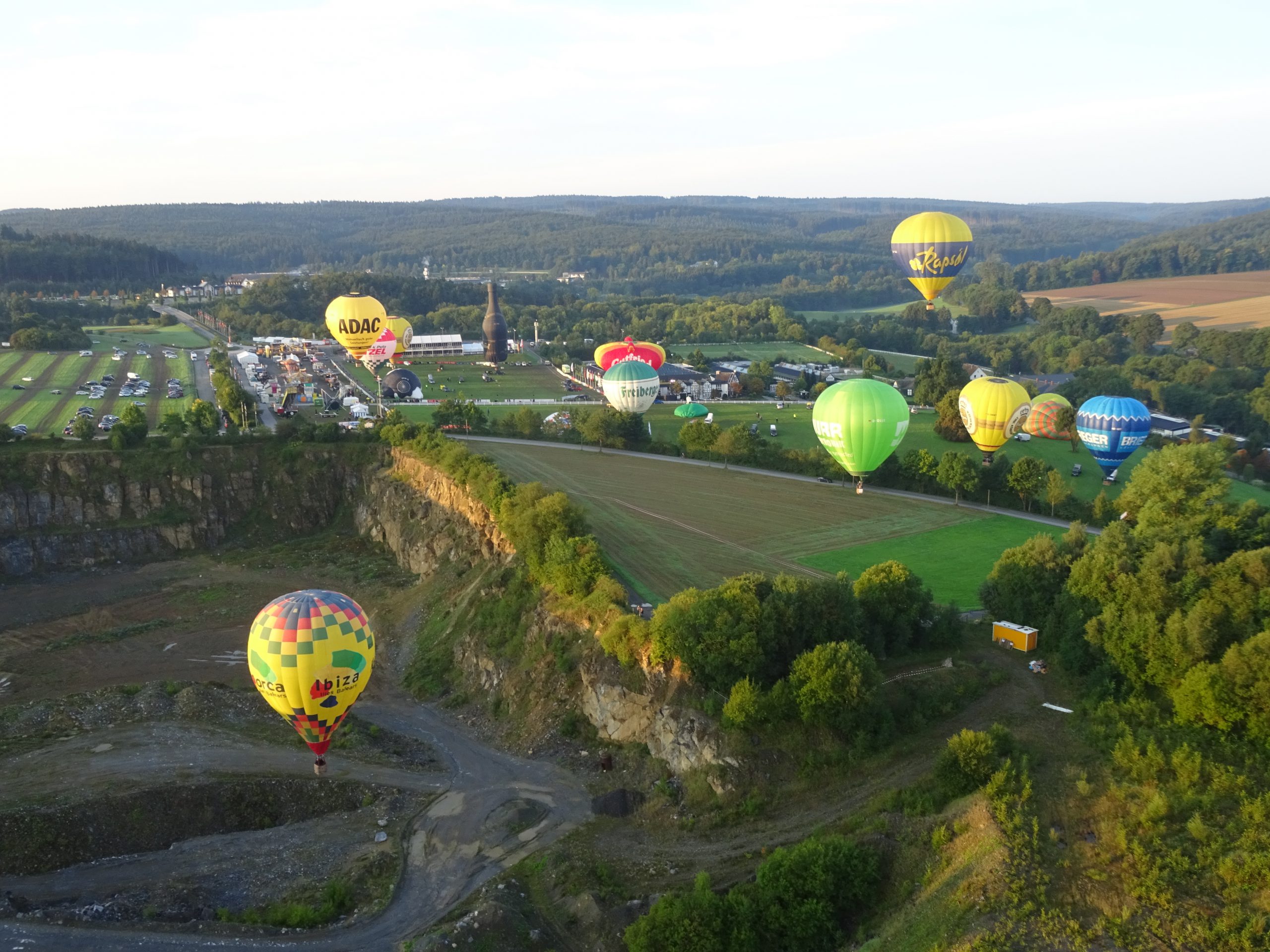 balloons